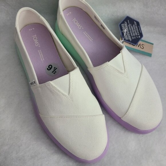 NWT - TOMS Women's, Alpargata Mallow Slip-On Ombre - Picture 2 of 11